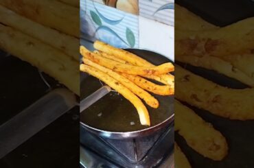 crispy french fries#islamicshorts #islamicvideo #shorts #viralvideo #cooking #food #trending