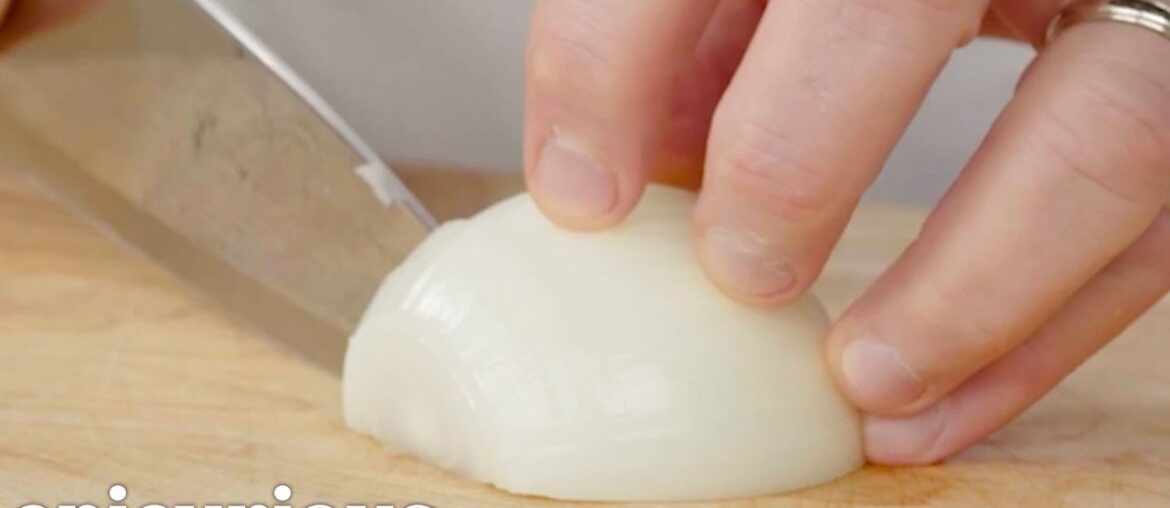 The Best Way to Cut an Onion