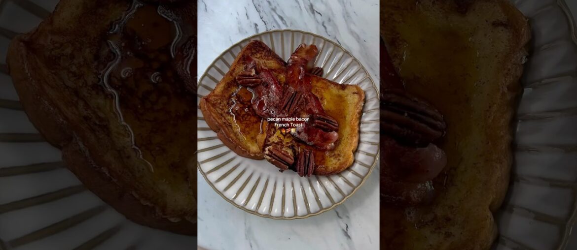 Maple pecan bacon french toast! Easy autumnal brunch recipe #autumn #recipe #frenchtoast