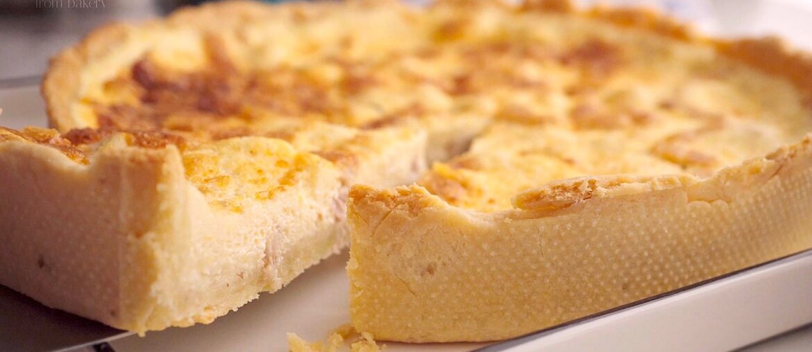 Quiche in 10 minutes? The legendary French Quiche Lorraine recipe that melts in your mouth!
