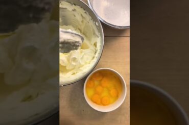 Cream Cheese Pound Cake Recipe (French Vanilla Edition): Jaffry’s Cream Cheese Poundcake Recipe: