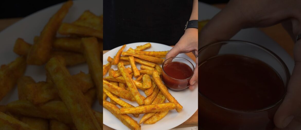 Crispy Banana Fries ASMR Cooking || #shorts #asmr #recipe #indianasmrworld #fries #streetfood