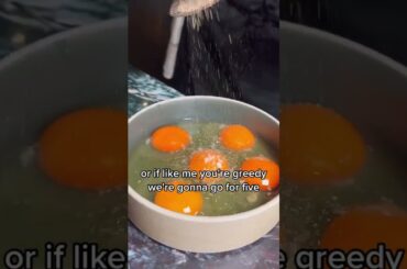 Scrambled Eggs LIKE A CHEF #shorts #chef