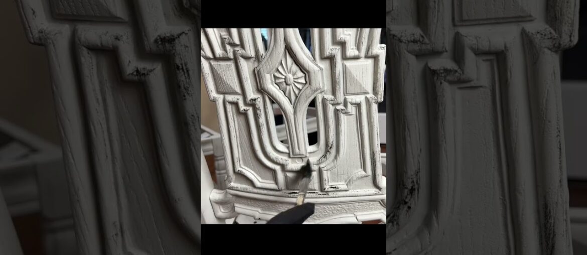 You WON’T BELIEVE this is a $30 Dining Table #furnituremakeover  #diyfurniture