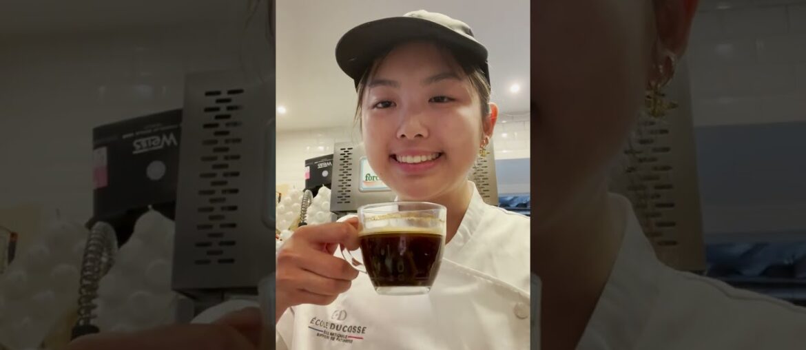 first day of work as a pastry intern/cook/chef in paris!