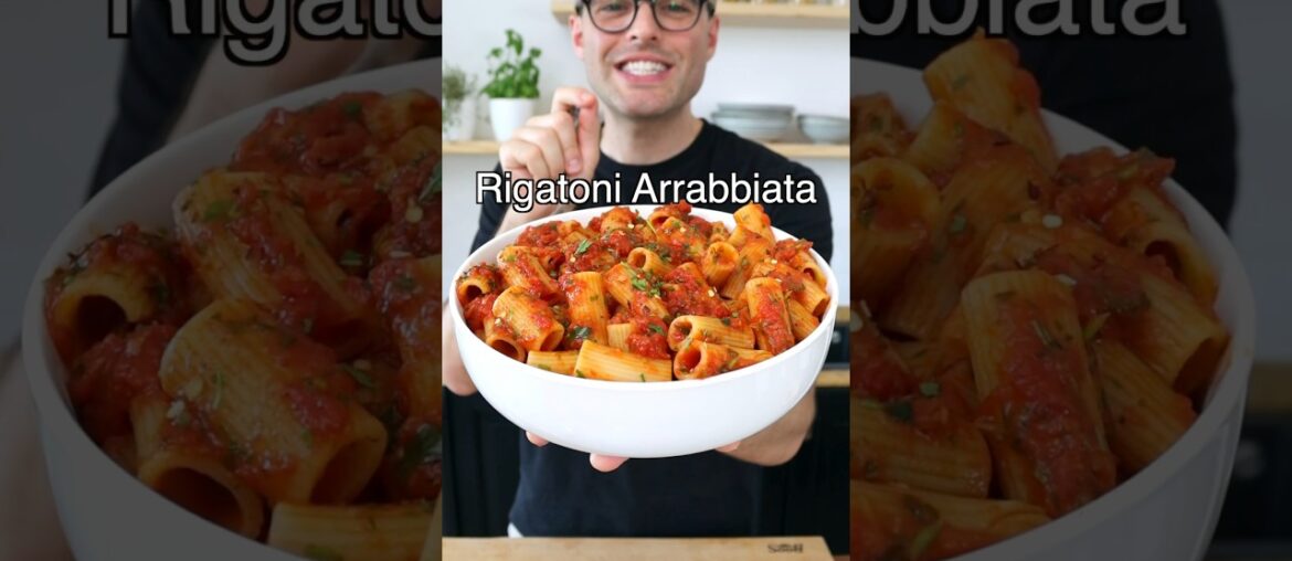 Easy Rigatoni Arrabbiata Pasta (15 mins)