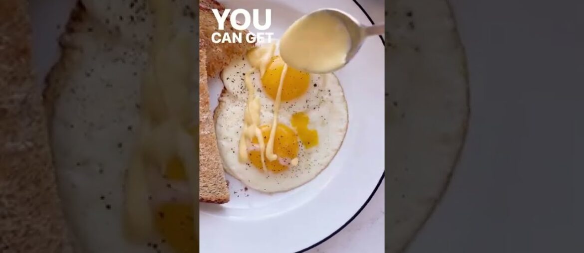 Do you need an easy Hollandaise Sauce recipe?