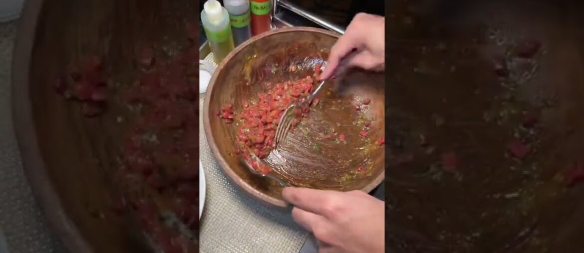 TOO RAW??? BAZAAR MEAT Las Vegas Beef Tartare!!!