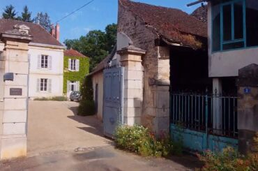 Burgundy Wine Travel