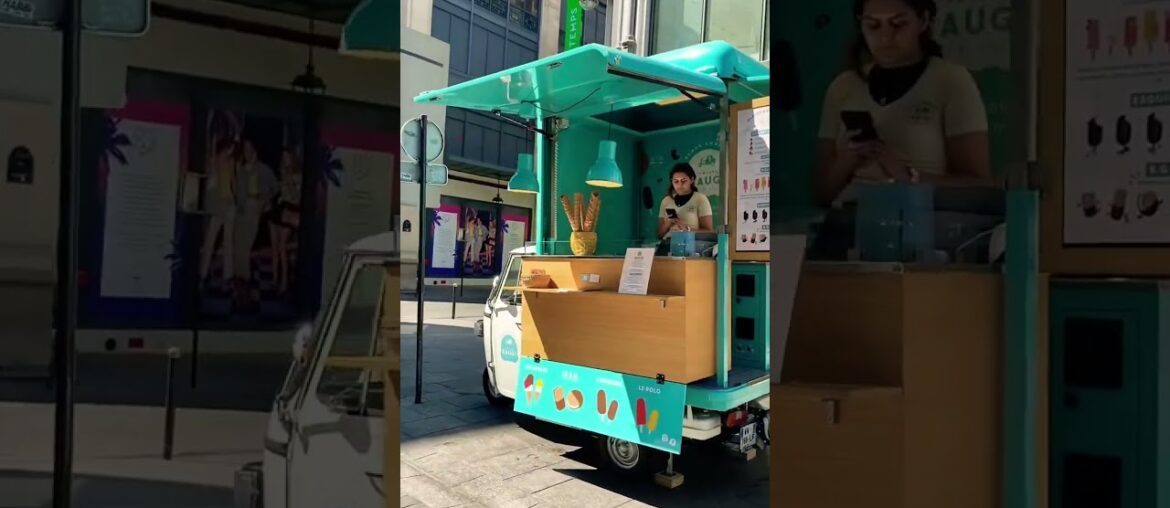I’m in Paris and see the most cutest food truck ever Paris 2022 I’m in Paris and see the most cutest food truck ever Paris 2022