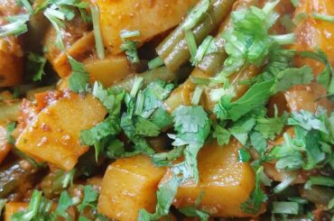 aloo French beans recipe |charvi's kitchen #shorts