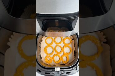 Air Fryer Onion Fries  Quick & Crunchy #shorts #viral #Crunchy #Onionfries