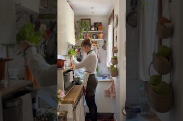 Let’s make 10 dishes for Thanksgiving in my tiny Parisian kitchen! #kitchen #thanksgiving #chef