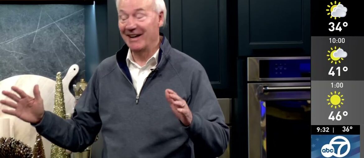 Cooking former Arkansas Governor Asa Hutchinson's signature French toast recipe