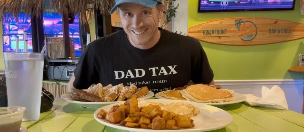 ONLY TWO PEOPLE HAVE EVER FINISHED THIS GIANT “RIVER MONSTER” BREAKFAST CHALLENGE! ONLY TWO PEOPLE HAVE EVER FINISHED THIS GIANT "RIVER MONSTER" BREAKFAST CHALLENGE!
