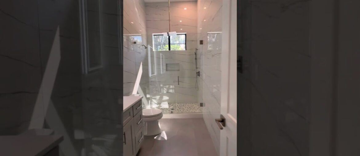 Step inside this brand-new 2024 modern build in the heart of Estero