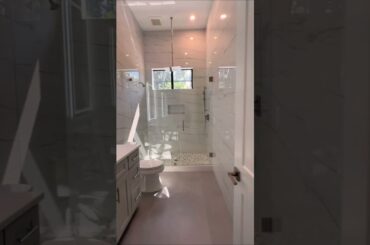 Step inside this brand-new 2024 modern build in the heart of Estero