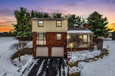 112 June Dr, Port Vue, PA