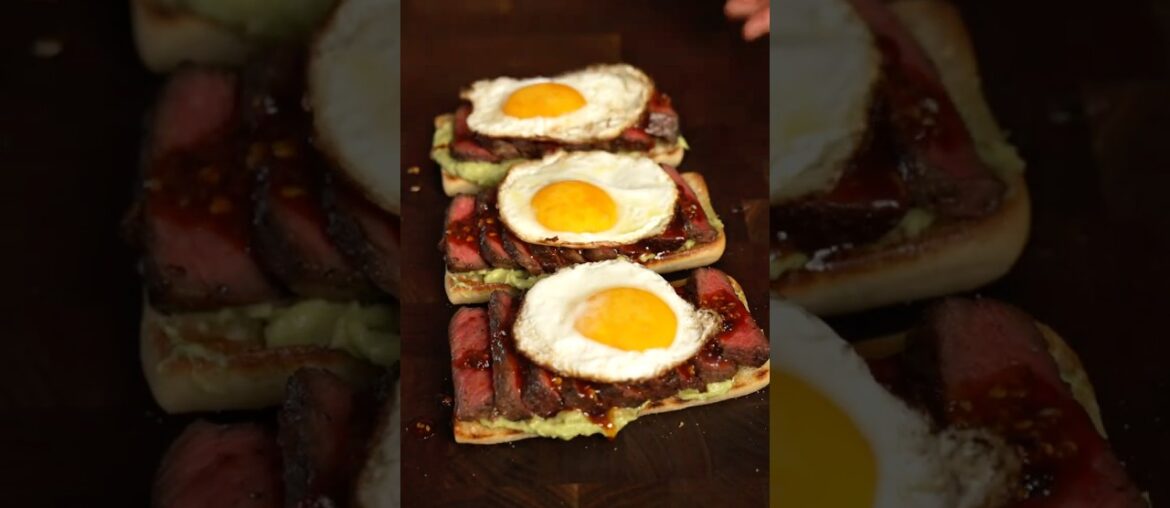 Steak and eggs breakfast sandwich w/ @LaBreaBakery  Take & Bake French Sandwich Rolls