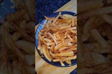 Crispy and Perfect,  Easy way to make French Fries at Home #Shorts #FrenchFries #shortsvideo #Viral