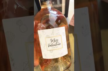 Miss Valentine for her. A French Rose Wine by Chateau Les Valentine #winelovers #wine #roswwine