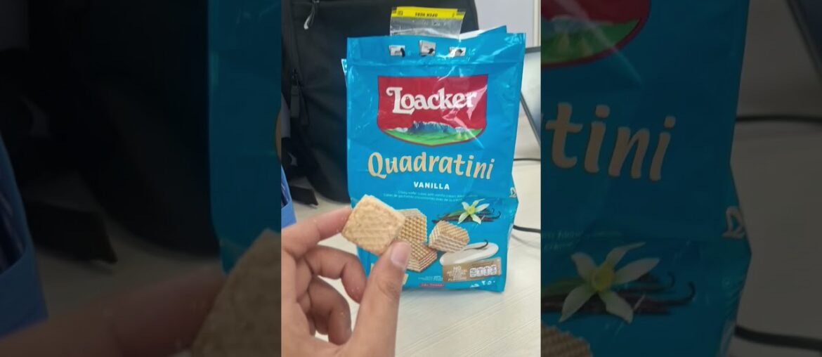 French wafer Review 10/10 #frenchfood #french #viralvideo #viralfood #trendingshorts #trendingvideo