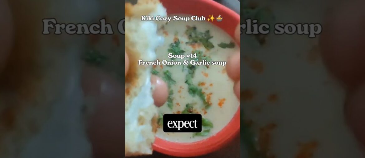 Easy French Onion & Garlic Soup | Cozy Winter Comfort Recipe #foodshorts #winterrecipies #soupseason