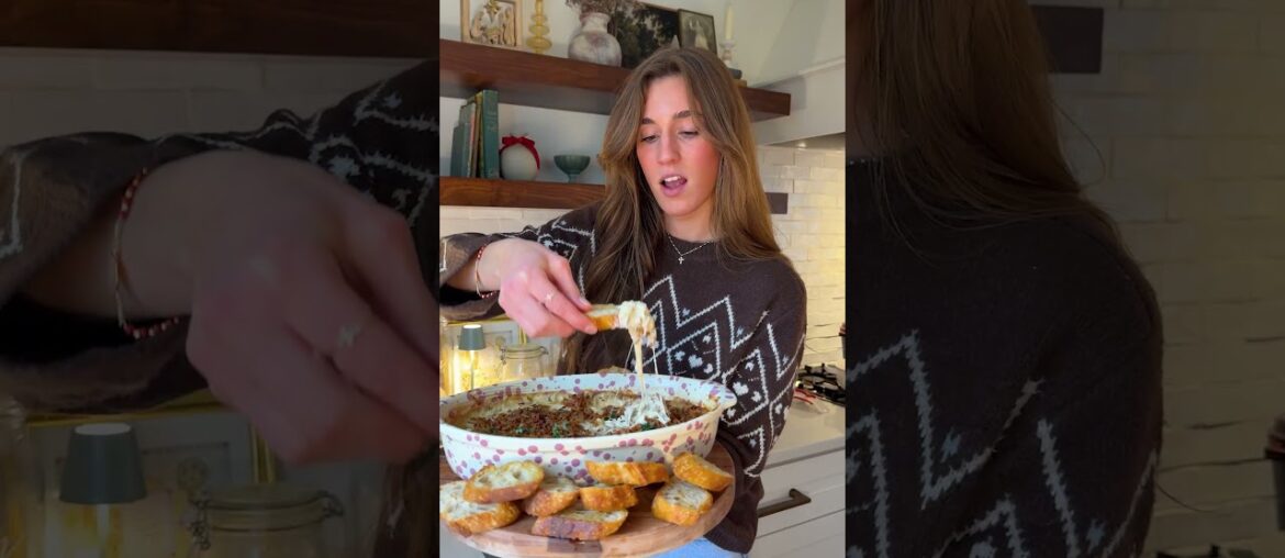 EASY NYE APPETIZERS: Focaccia Pizza Bites & (High Protein) Creamy French Onion Dip EASY NYE APPETIZERS: Focaccia Pizza Bites & (High Protein) Creamy French Onion Dip