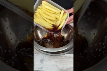 Everyone is pouring coca cola over their french fries after seeing this genius idea #shorts