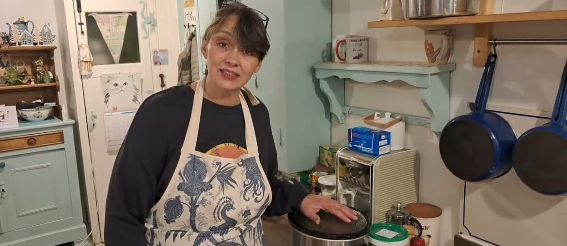 A Classic Recipe from my French Kitchen | Slow cooker Beef Bourguignon