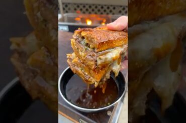 The Viral Salt Hank French Dip