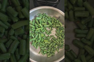 French Beans Ki Sabzi #easyrecipe #delicious #quickrecipe #vegetables #indianfood #beans #shorts