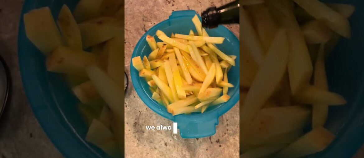 WhatsInTheFridge: Chili Cheese Fries #youtubeshorts #shorts #dinner #fyp #chili #food #recipe #fries WhatsInTheFridge: Chili Cheese Fries #youtubeshorts #shorts #dinner #fyp #chili #food #recipe #fries