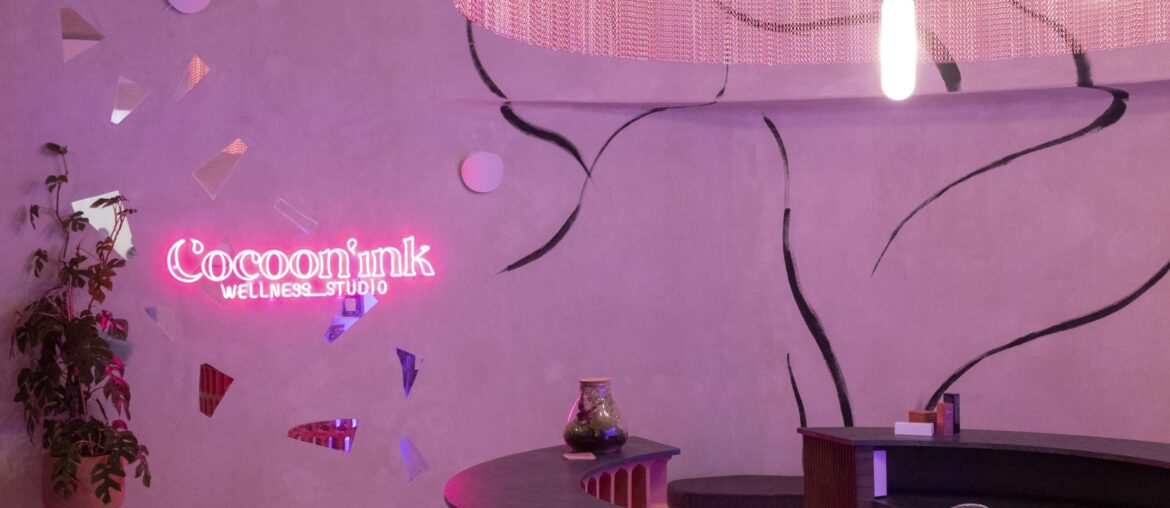 Renovated Wellness Studio reception in Barcelona, Spain [5464x8192]