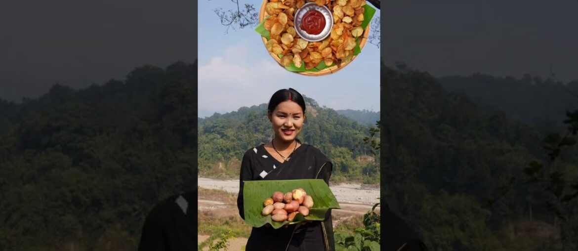 Desi Potato Chips Simple Village Recipe #noniatribalkitchen #shorts