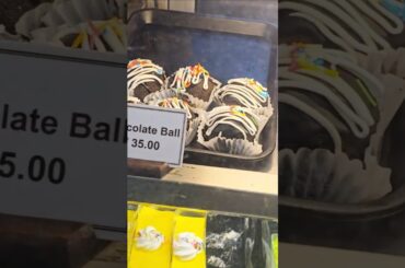 oldest bakery ..#vocal for local  🤪😋✨️. #trending  #shortsviral #trendingreels #shorts#kenishashukla