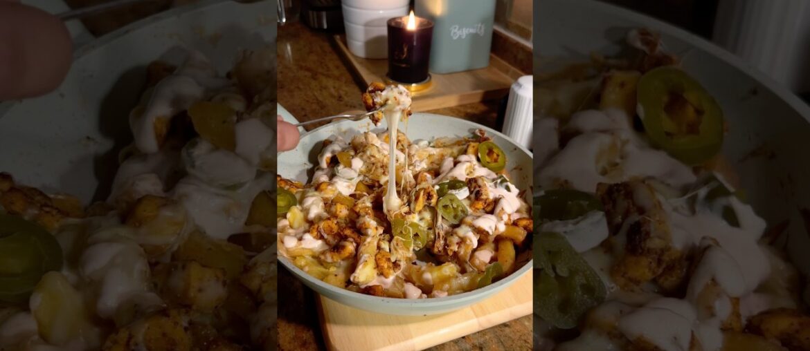 Cheesy loaded fries | Easy recipe #shorts