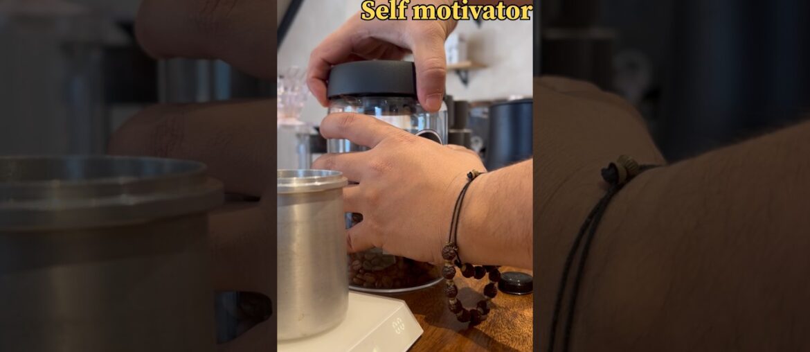 Self creator self motivator #coffeeart #espressoyourself #barista #coffee #v60 #v60coffee