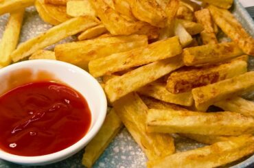 Hotel style french fries at home🍟😋 फ्रेंच फ्राईज घर पे बनाये आसाम तरीके से.... #frenchfries