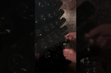 The Secret Stripe: How Hand Riddling Marks Each Sparkling Wine Bottle 🍾