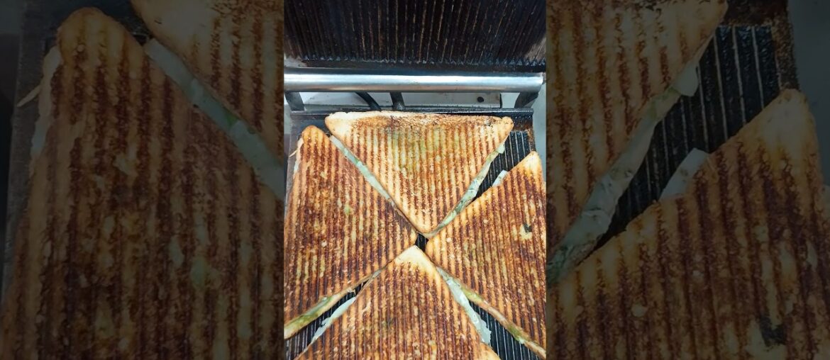 veg cheese grill sandwich recipe 👍 french fries #hindisong #love #song