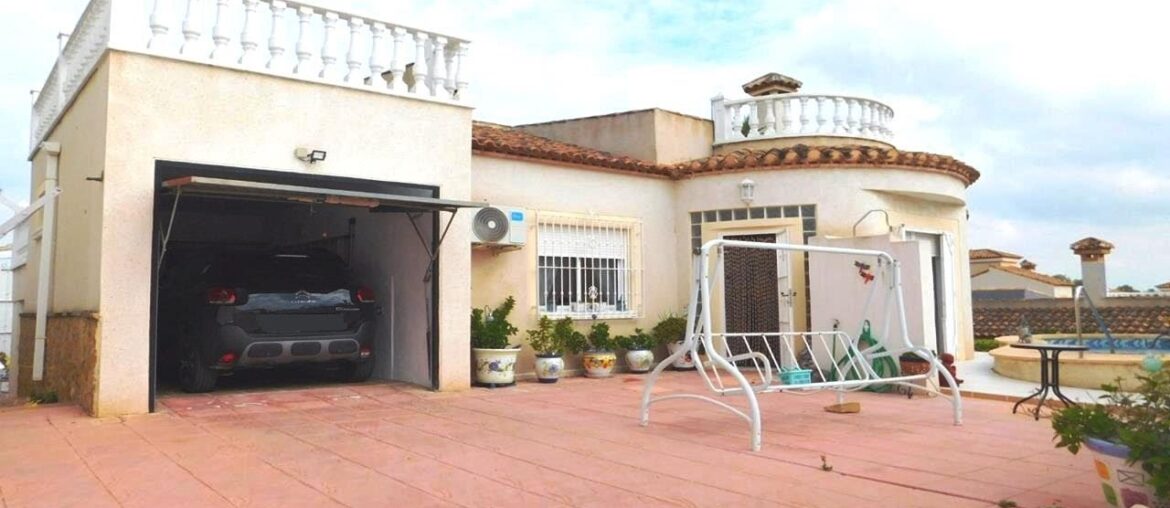 SAN MIGUEL: 3 Bed Villa with Pool, Garage, BBQ, Solarium and 1 Bed Guest Annex (©WhiteVillasInSpain)