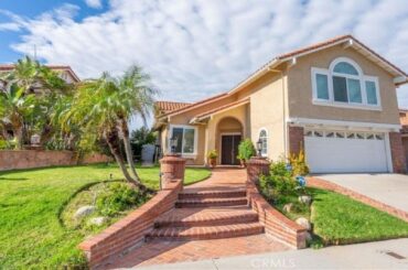 12051 Falcon Crest Way, Porter Ranch, CA Presented by Scott Himelstein Group.