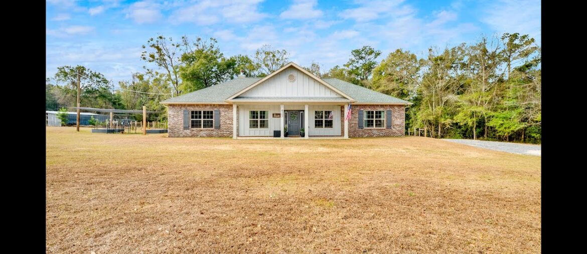 Homes For Sale in Jay | 4363 Morristown Rd | 32565