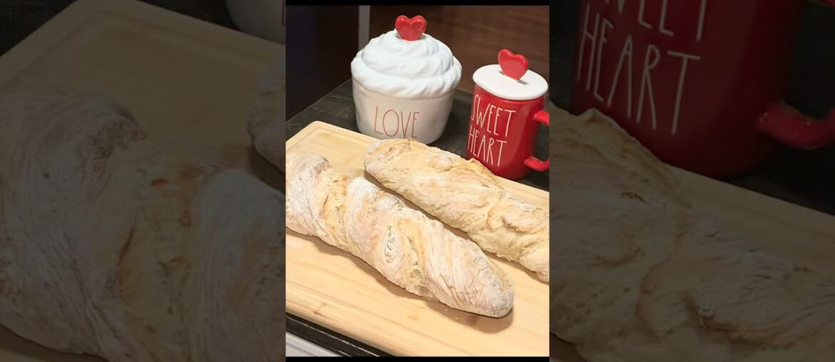 The beast French baguette recipe to win hearts over everywhere! Recipe in the comments! Follow me!
