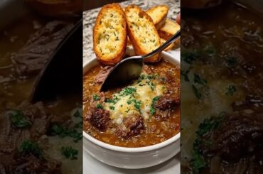 French Onion Beef Short Rib Soup #youtubeshorts #cooking #bonnecuisine #beef #explore #food