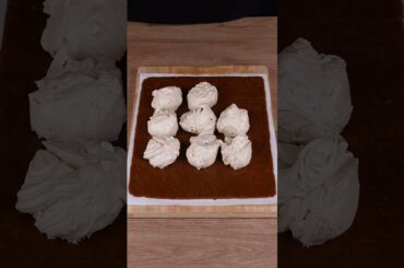 I learned this trick with a friend from France that everyone should know