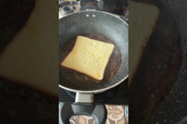 Caramel french toast #FrenchToast 😋#BrunchVibes#BreakfastGoals#SweetTooth#Foodie#ComfortFood