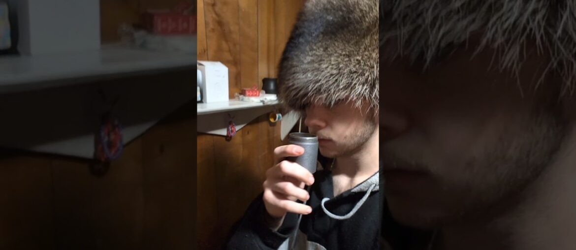 Morning cup pt 4! Super busy #coffee #pourover #coffeeaddict #shortsfeed #shorts