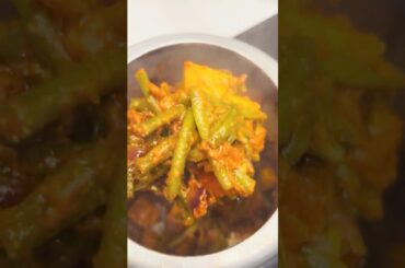 COOKER ME ITNA TASTY FRENCH🫛BEANS BAN GAYA KYA BATAYE🤷🏻‍♀️❤️#shorts #viralrecipe #recipeoftheday